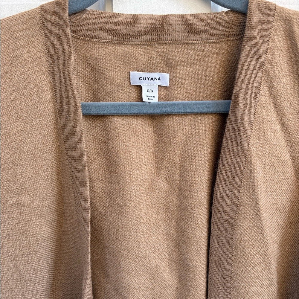 Cuyana Baby Alpaca Square Edge Cape - Picture 6 of 10